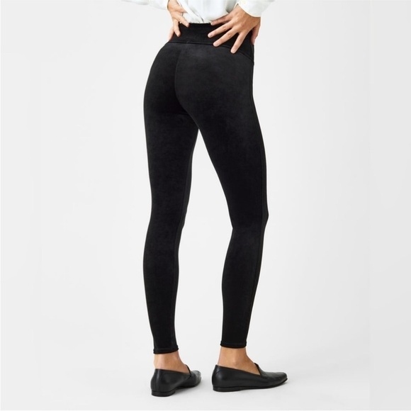 NWT Spanx Women's Black Velvet Leggings Sz L - Picture 1 of 12